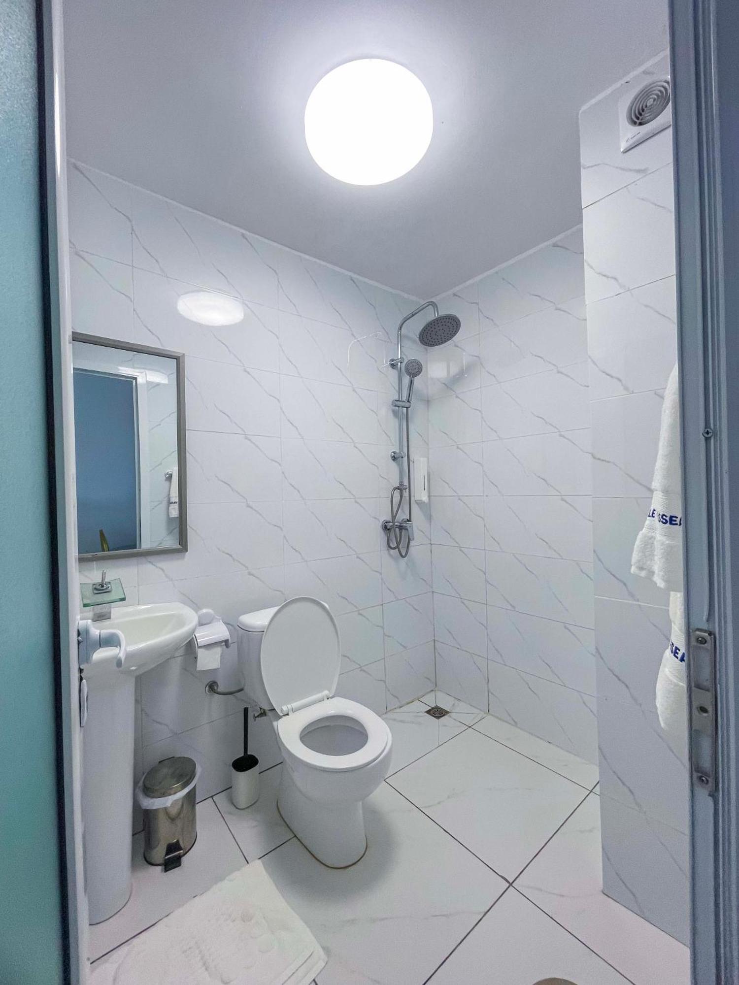 Hotel Le Vaisseau Abidżan Zewnętrze zdjęcie